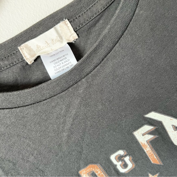 Altar’d State Tee - Picture 4 of 4